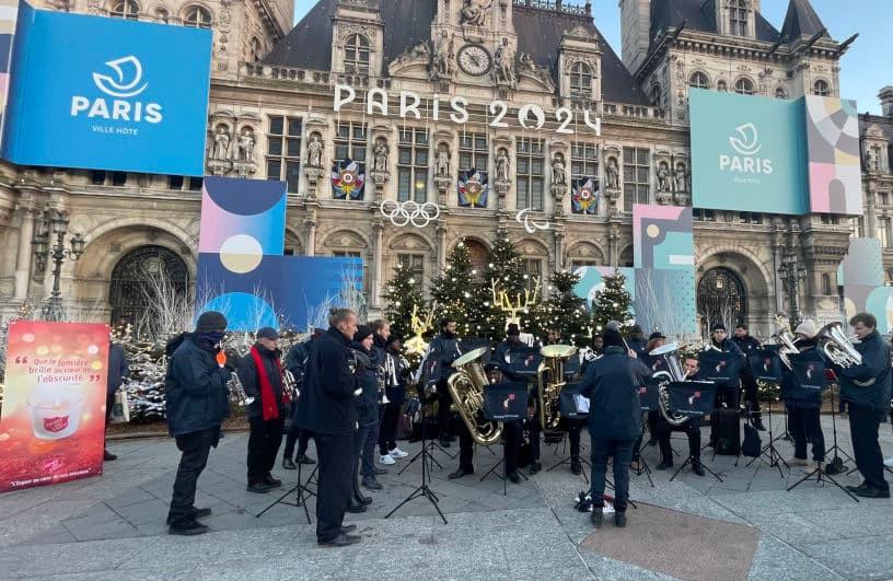 Lancement des marmites de l'Armée du Salut