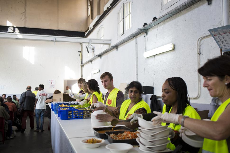 Soupes de nuit Armée du Salut Paris aide alimentaire urgence