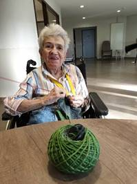 Solidarité EHPAD Seniors Hiver Tricot Solidaire