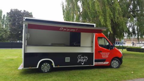 A Lyon, la Fondation de l’Armée du Salut lance son food truck pour les personnes sans-abri